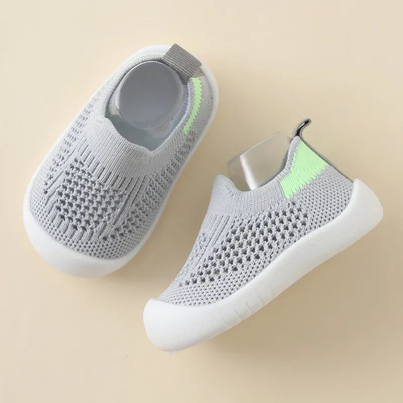 Breathable Mesh Kids Sneakers 2026 Casual Infant Baby Girls Boys Shoes Soft Bottom Comfortable Non-Slip